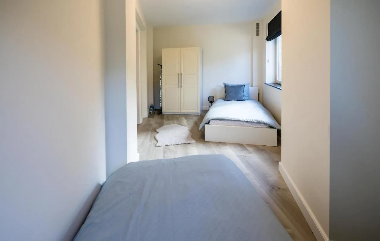 Casa Plantin With Parking Place At The Beautiful City Park! Antwerpen Apartment