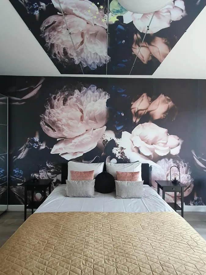 Casa Plantin With Parking Place At The Beautiful City Park! Antwerpen Apartment